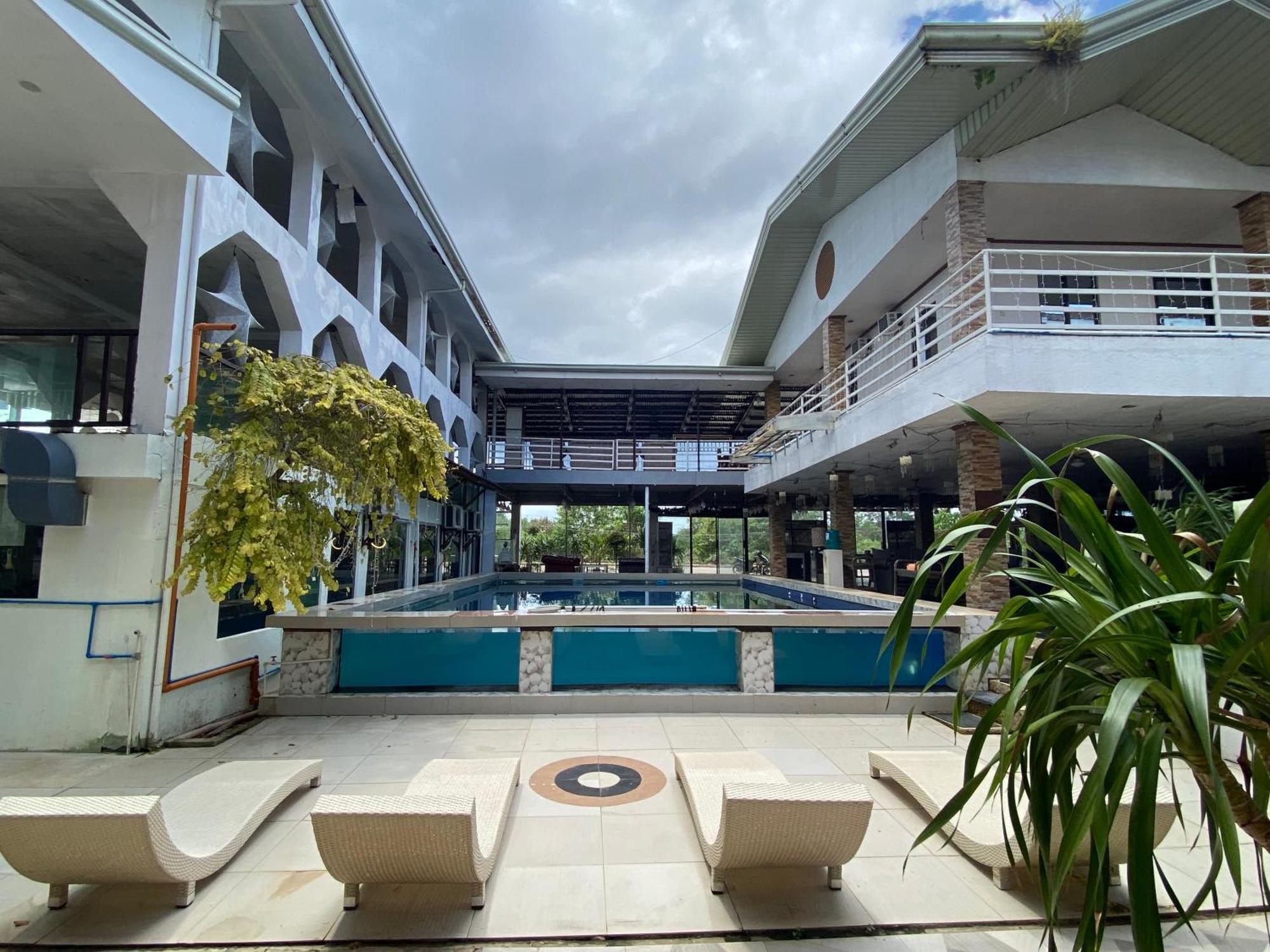 Palm Rise Resort Panglao Exterior photo